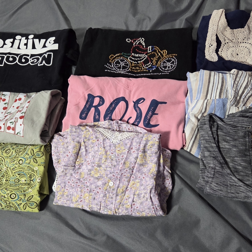 Lot of 9 - Women's Size Large Shirts / Tops